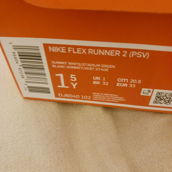 Nike Boys tennis shoes size 1.5 - Picture 5 of 5